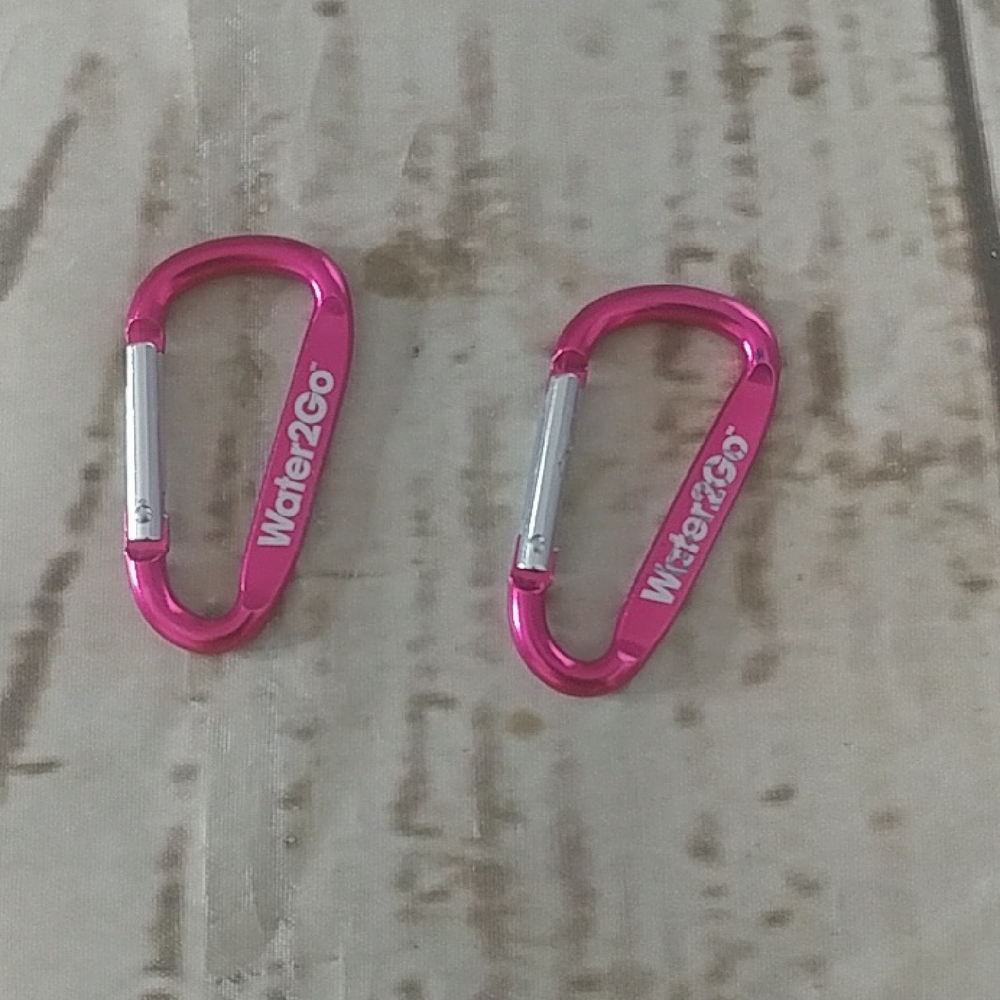 2 Clips for Water 2 Go Foldable Water Bottles